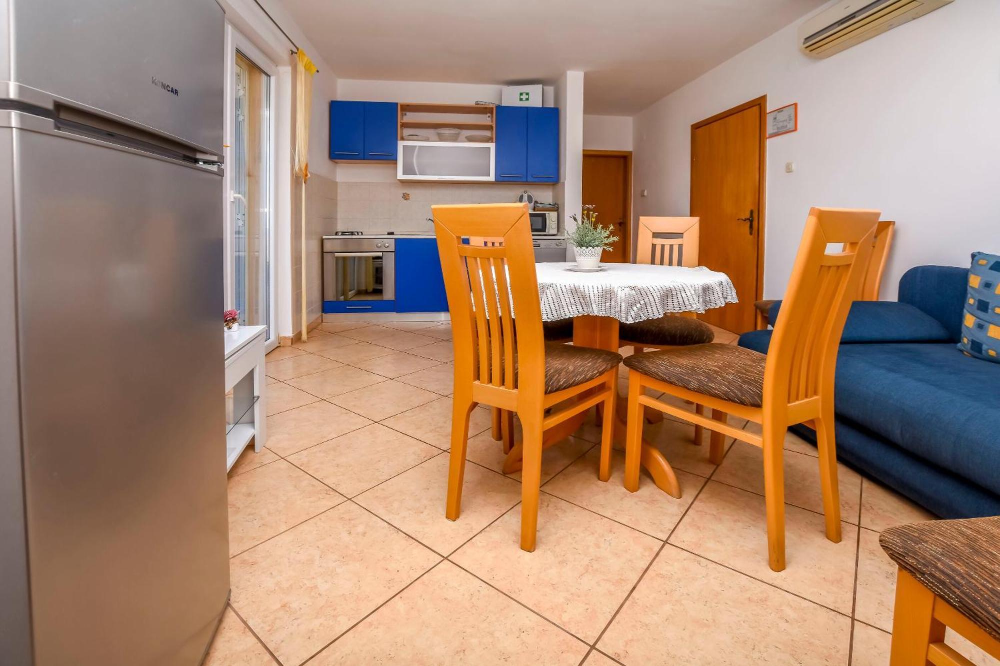 Apartments Ema Ražanj Esterno foto